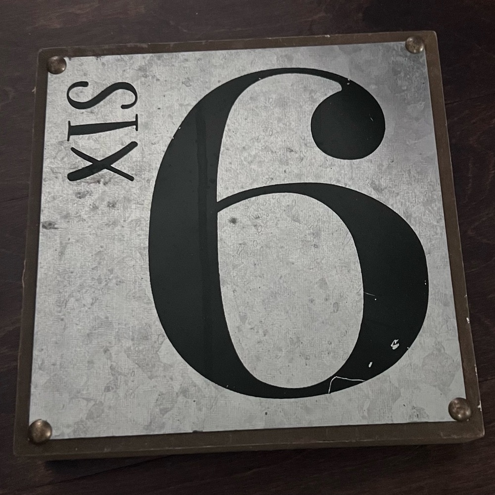 # 6 sign